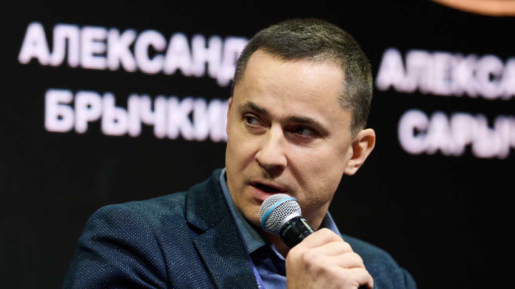 Александр Сарычев.png Александр Сарычев.png